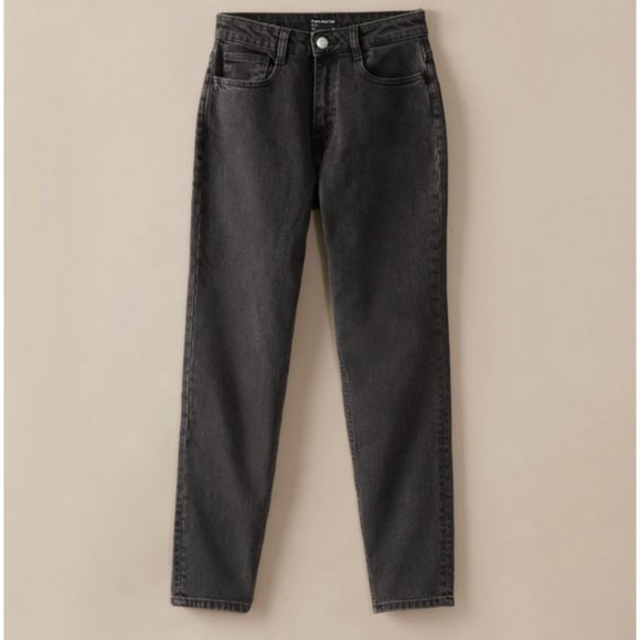 Stevie Tapered Jean in Black - Picture 1 of 10